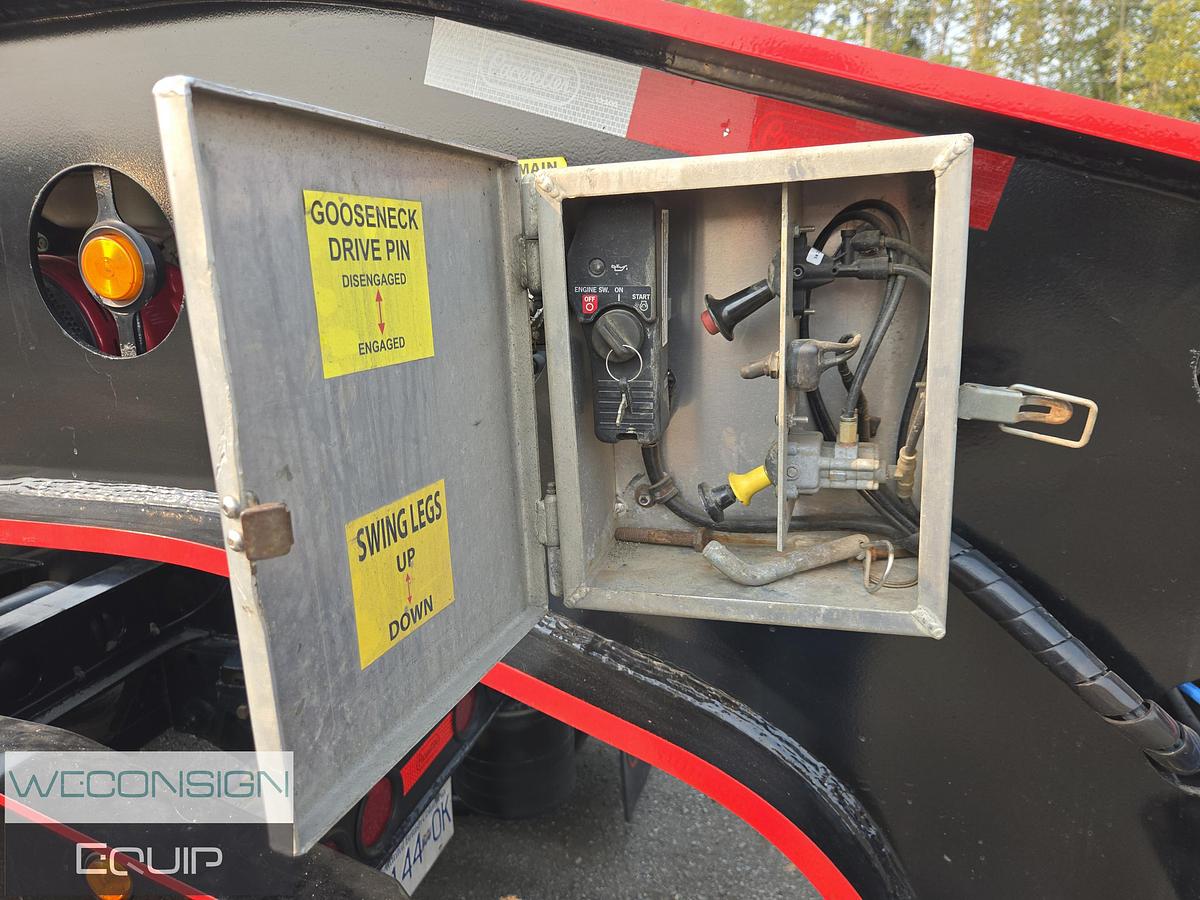 Used 2023 Pacesetter 60T 9 Axle Lowbed Combination