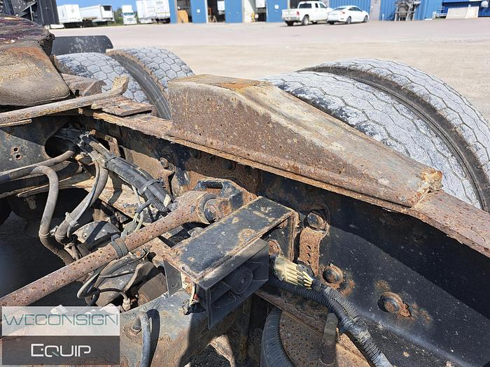 Used 2015 Freightliner Cascadia HWY Truck Tractor