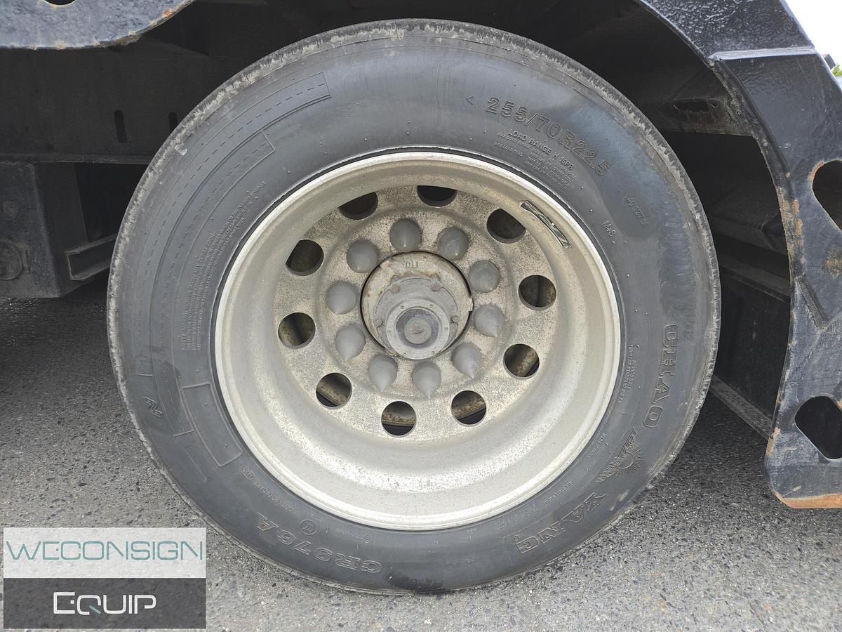 Used 2011 XL Tri-Axle RGN Lowbed