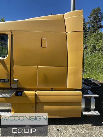 Used 2013 Volvo VNL HWY Truck Tractor