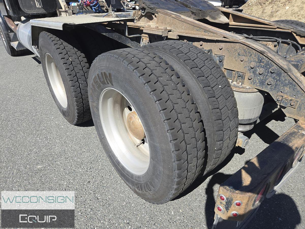 Used 2007 Kenworth T800 TA Lowbed Truck/ Tractor