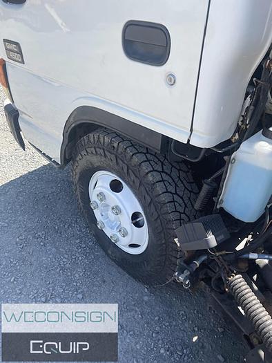 Used 1999 GMC/ISUZU  Single Axle Street Sweeper Truck