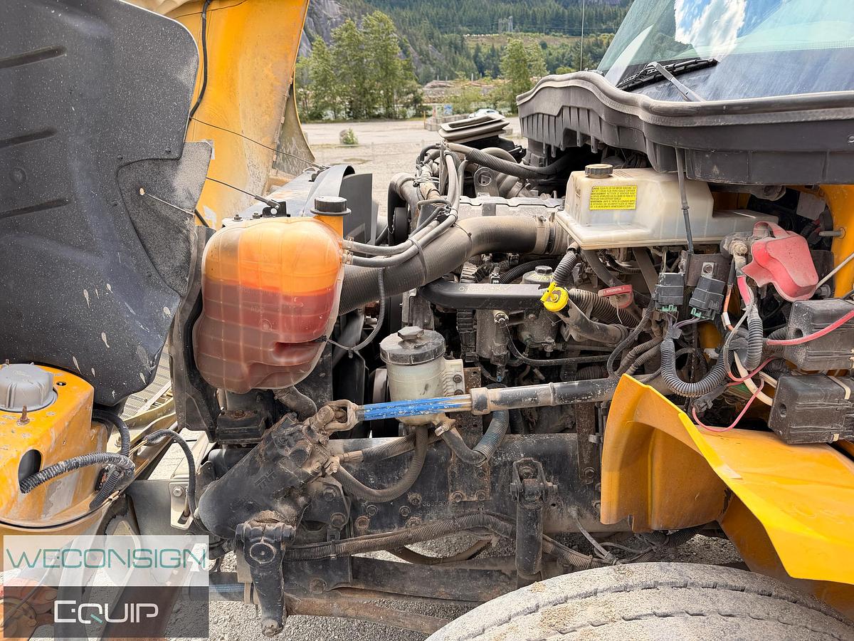 Used 2013 International Single Axle Water Truck