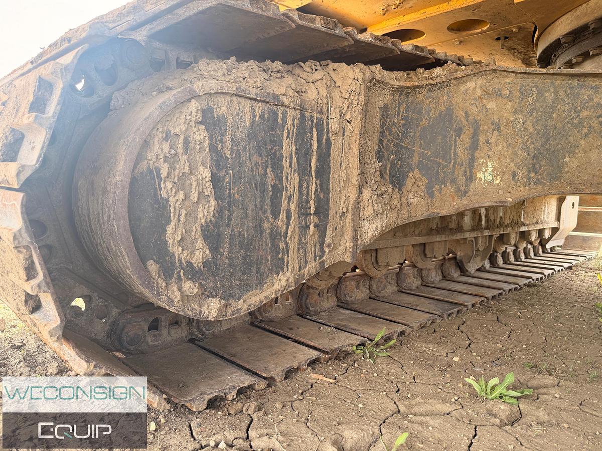 Used Komatsu PC170LC-10 Excavator