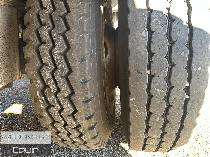 Used 2005 Titan Walking Floor