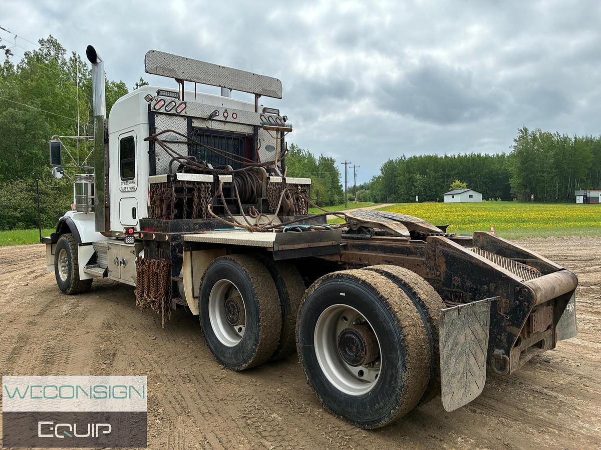 Used 2014 Kenworth C500 Winch Truck