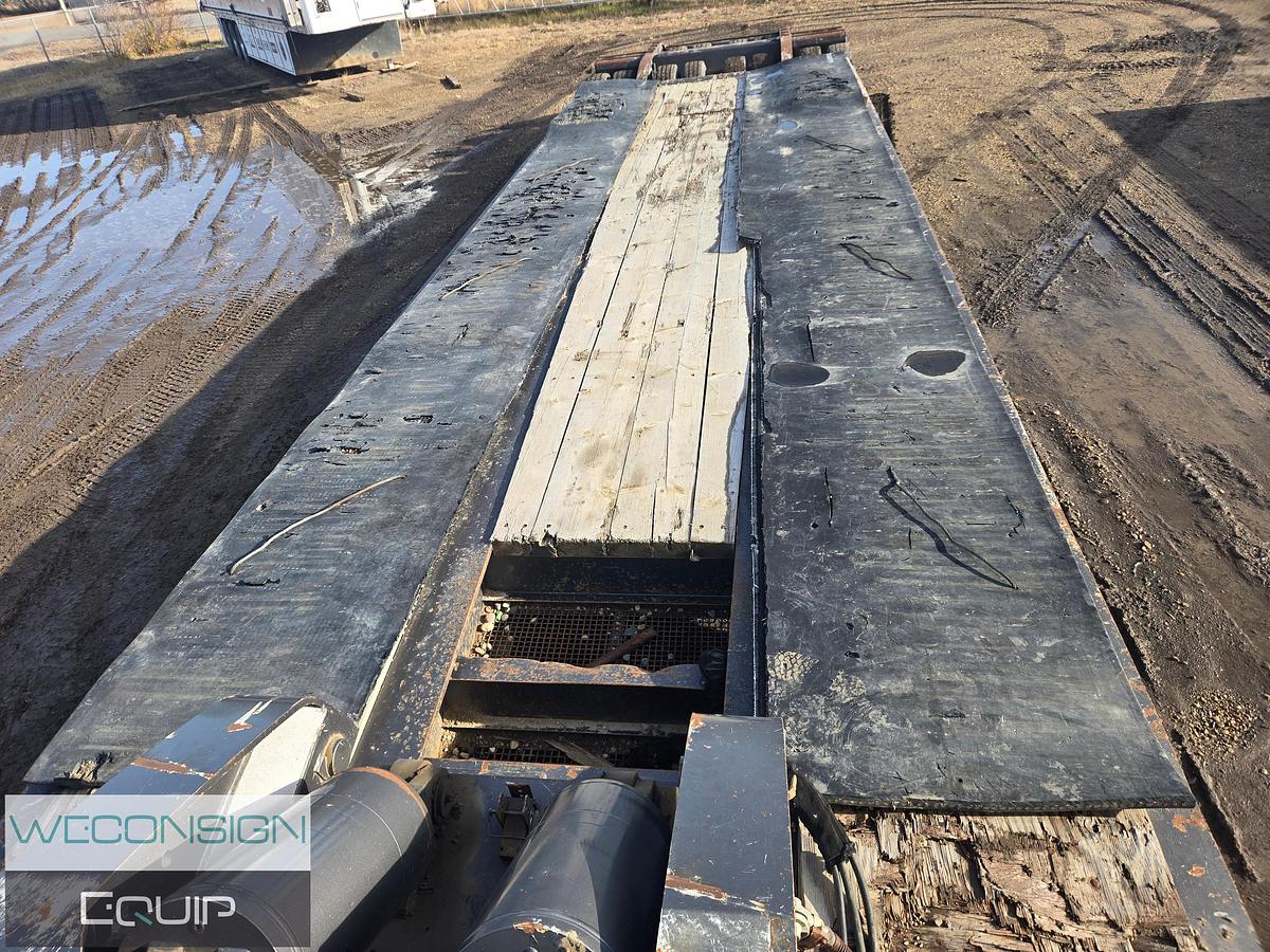 Used 2020 Peerless 16 Wheel Hydraulic Neck Lowboy