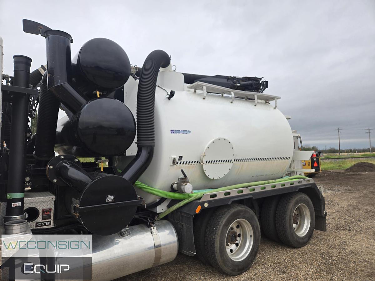 Used 2020 Peterbilt 348 Tornado Vacuum Excavator Truck