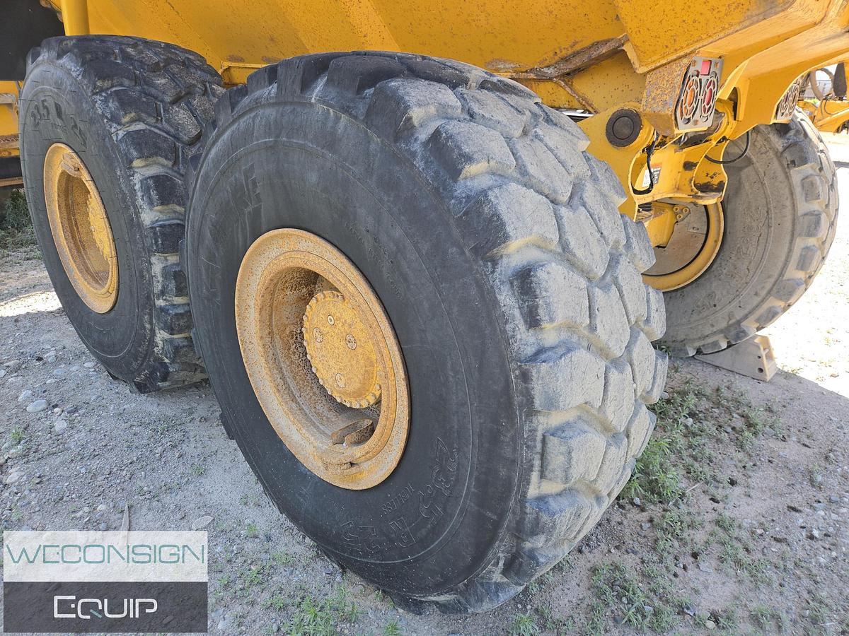 Used RT33 2011 John Deere 300D Articulated Dump Truck