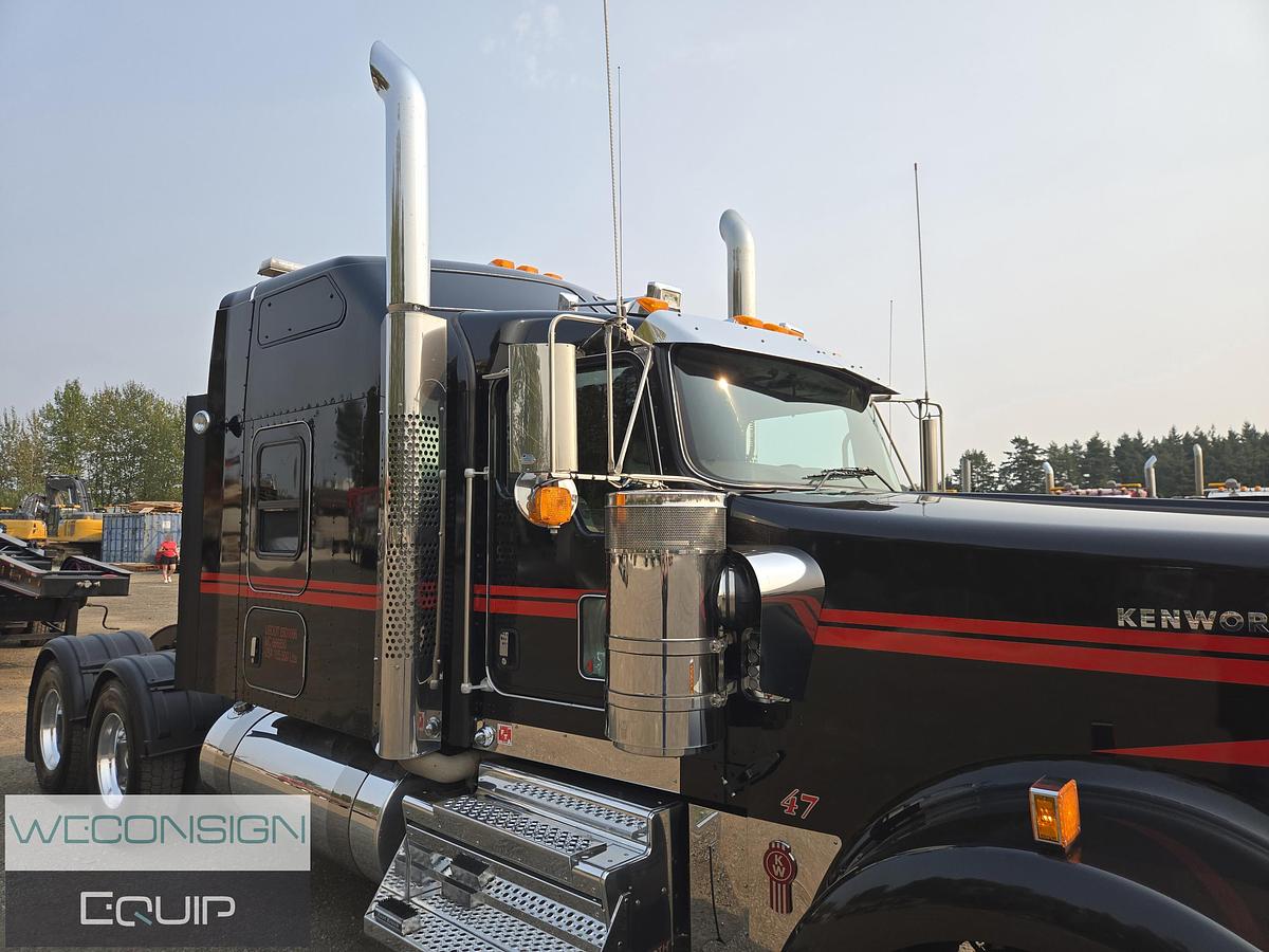 Used 2024 Kenworth W900L TA Truck Tractor