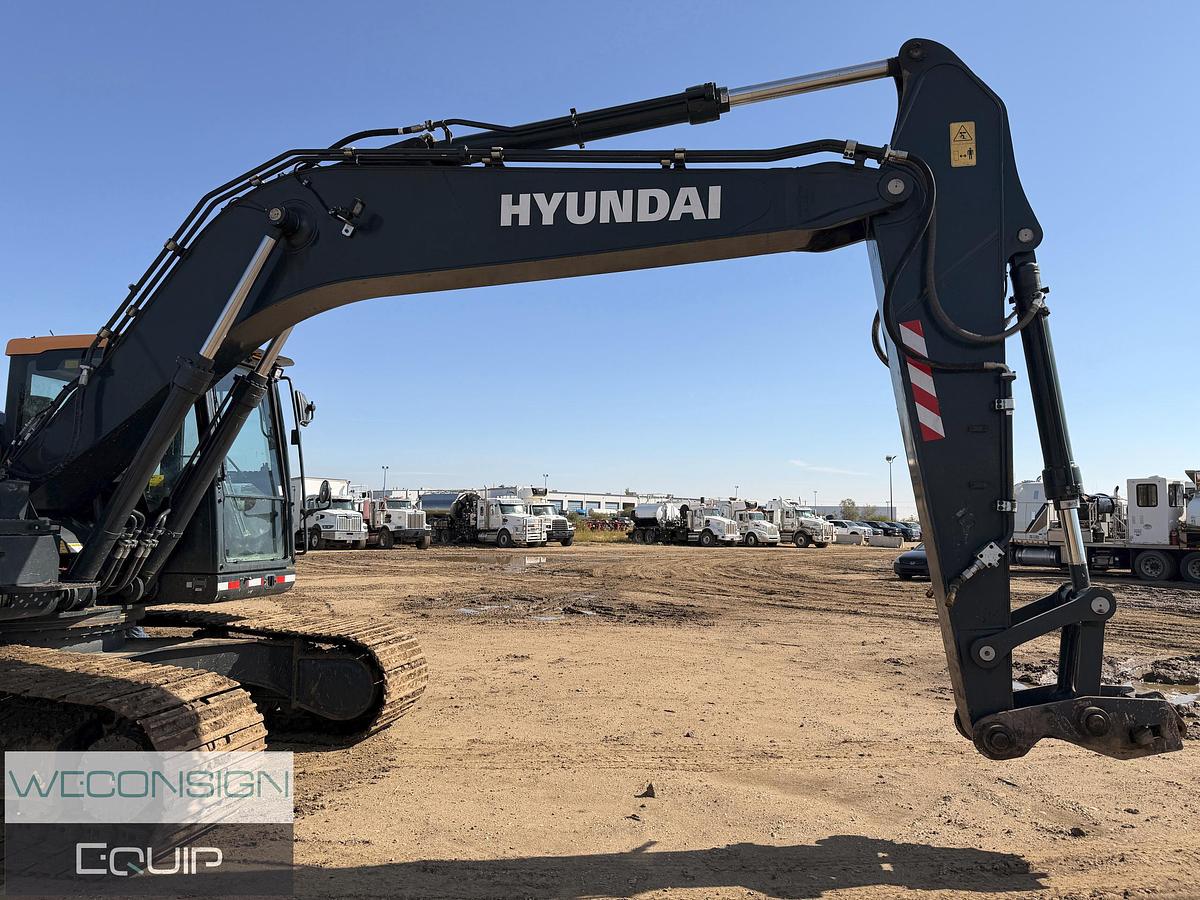 Used Hyundai HX210AL Excavator
