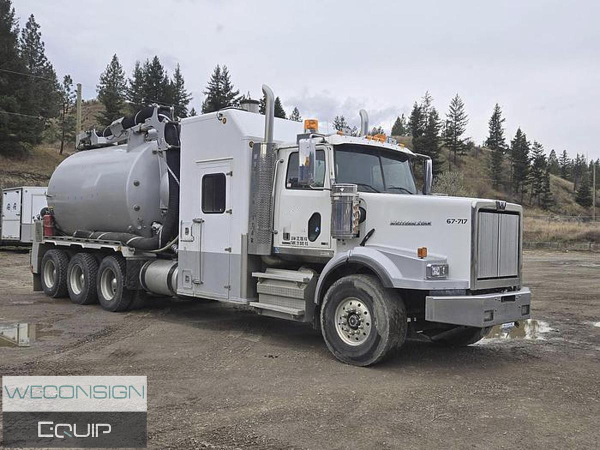 Used 2015 Western Star 4900SB Tri Axle Hydrovac
