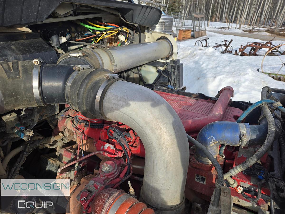 Used 2013 Kenworth T800 Winch Truck