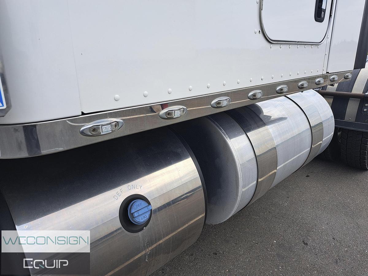 Used 2020 Kenworth T880 With PTO