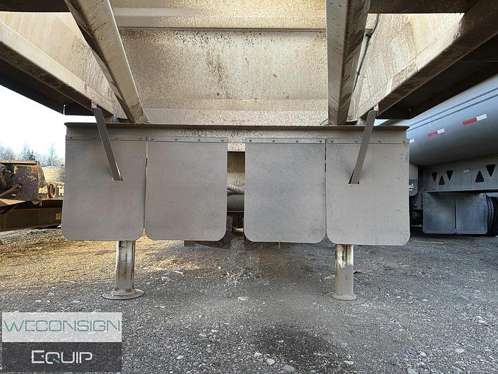 Used 2014 Midland MG38TC3000 Tridem Belly Dump