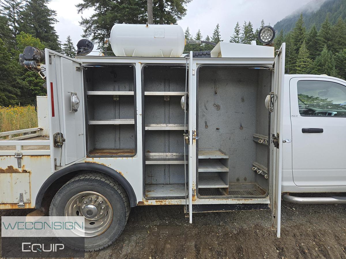 Used 2011 Dodge 5500 Mechanics/ Service Truck