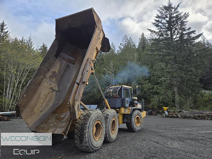 Used 2002 John Deere 250C