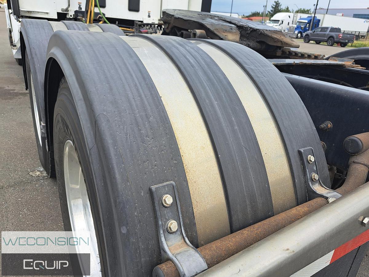 Used 2020 Kenworth T880 With PTO