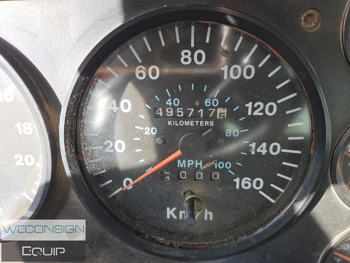 Used 1996 Mack CH613 TA Water Truck