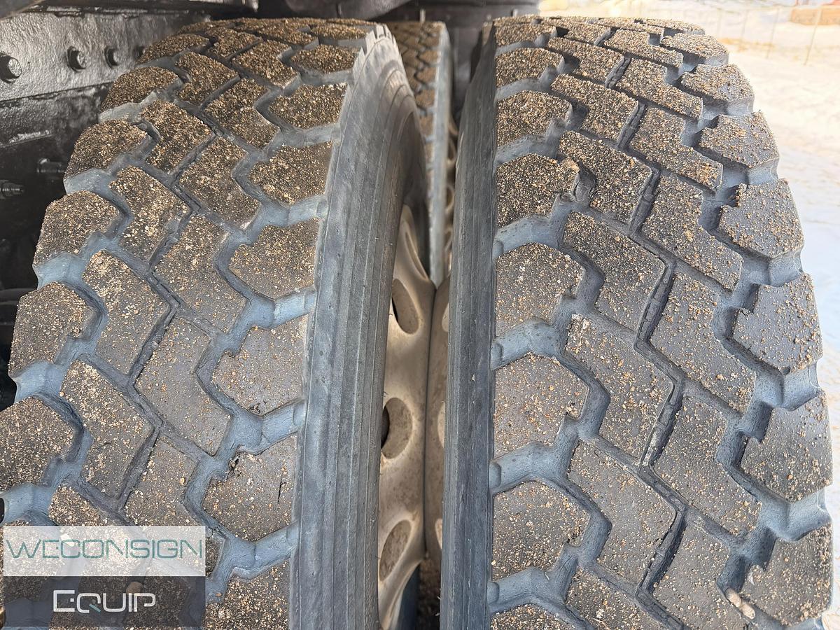 Used 2015 Peterbilt 367