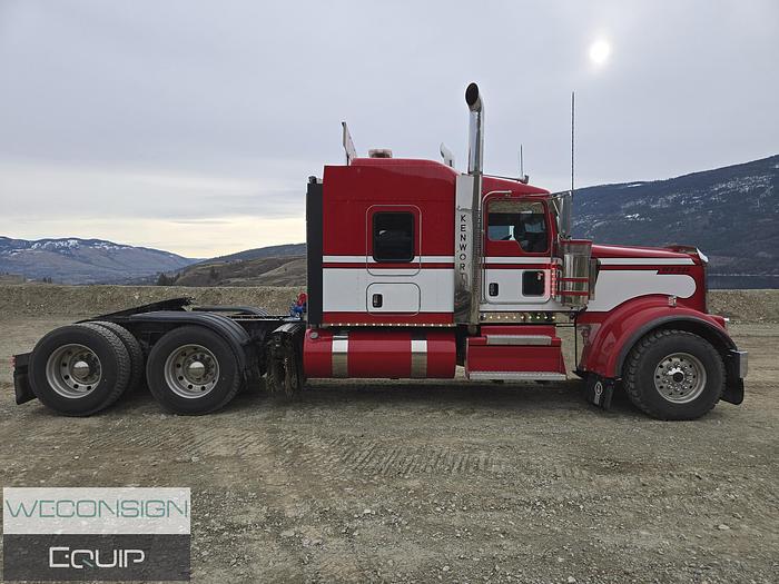 Used 2022 Kenworth W900L TA Heavy Spec Tractor