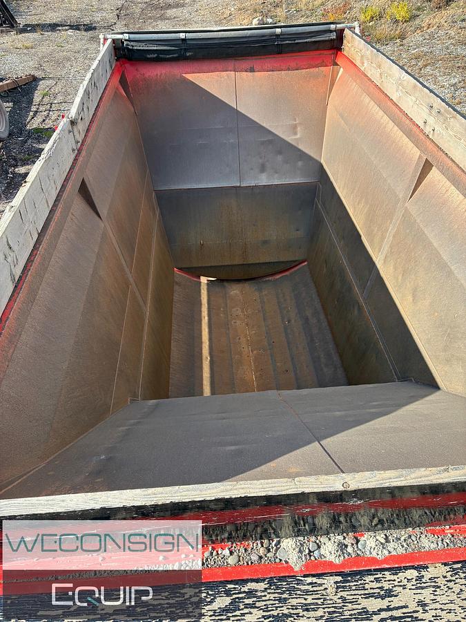 Used 2020  Midland MG38TC3000 Dump Trailer