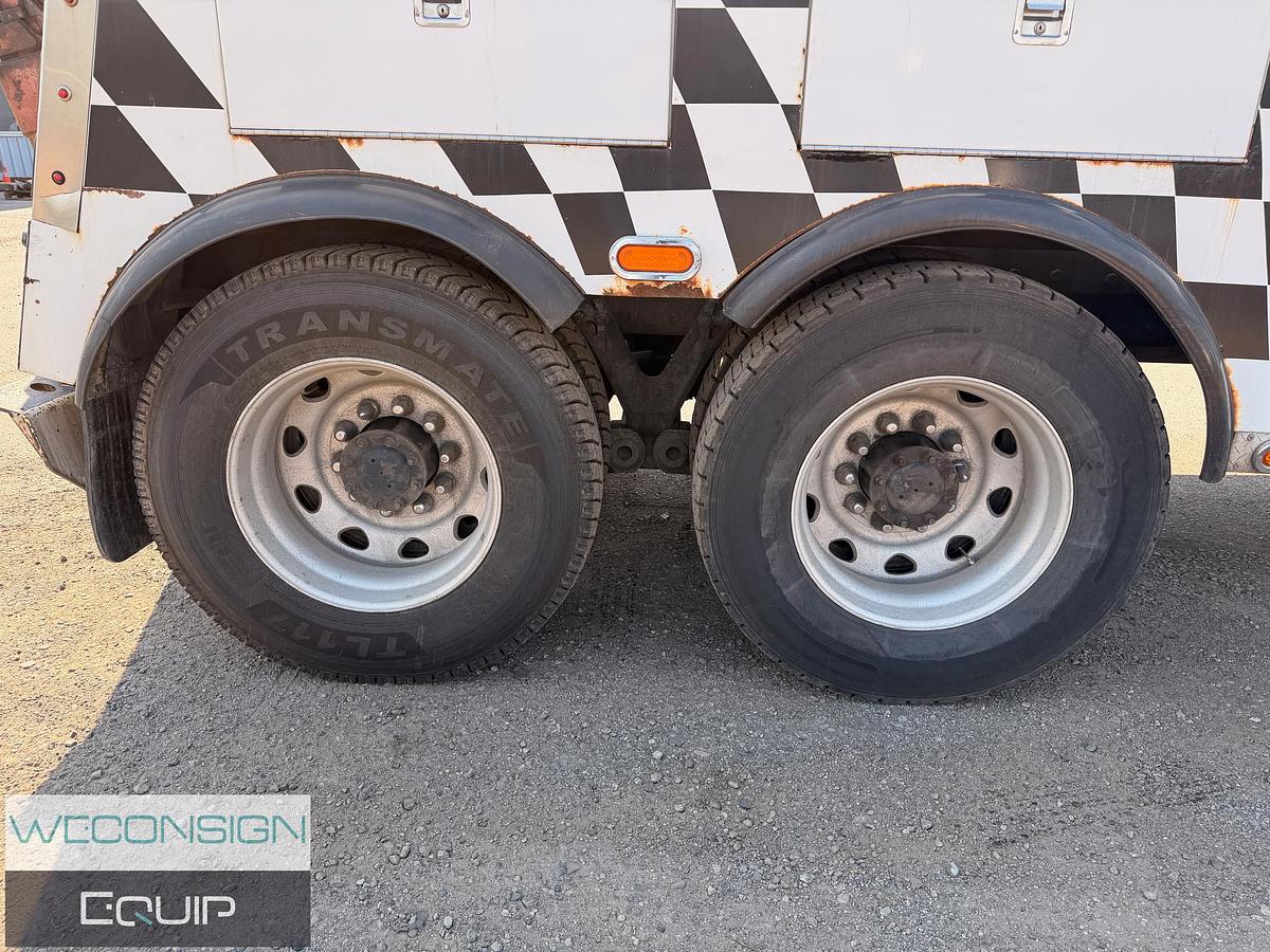 Used 1998 Kenworth T800 Tow Truck