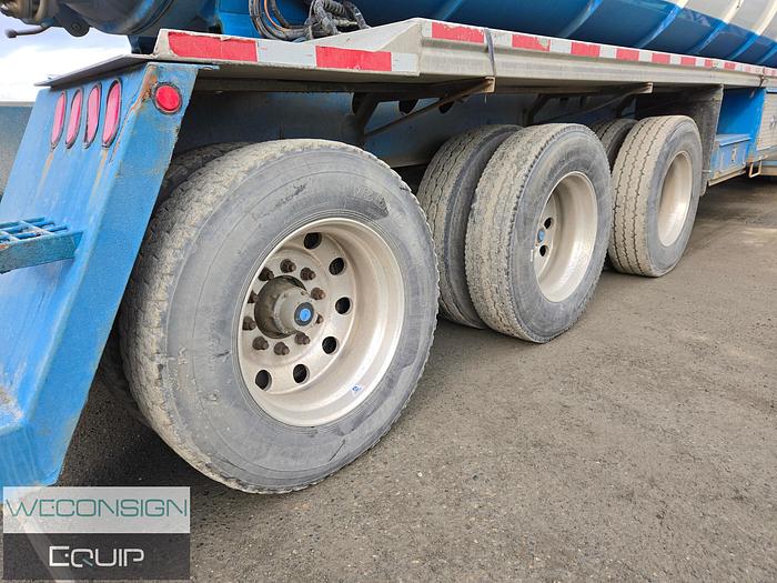 Used 2015 Kenworth T800 Tri Drive Code Semi Vac