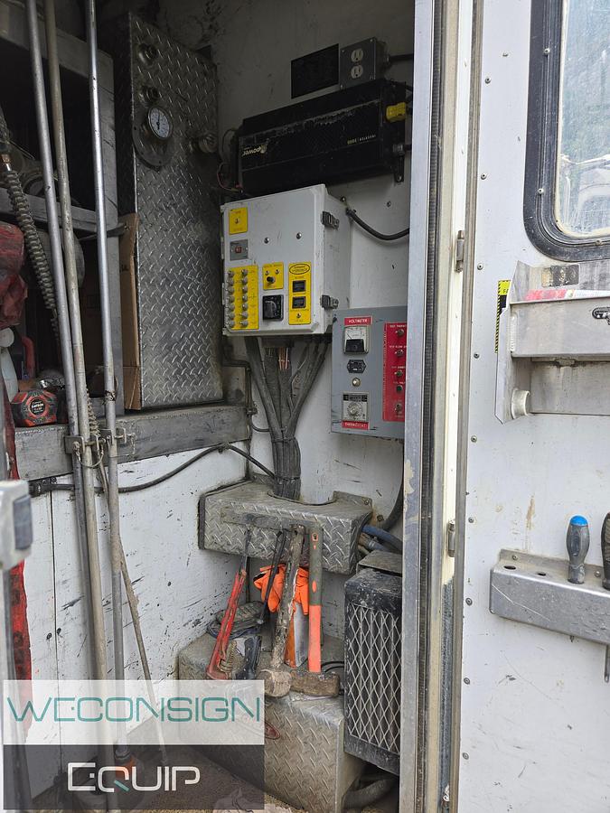 Used 2015 Peterbilt Tri-Axle Hydrovac