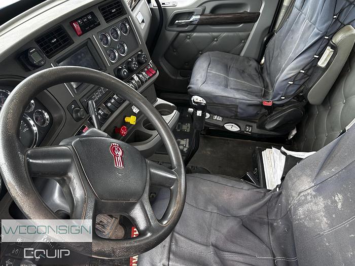 Used 2015 Kenworth T880 Boom/Crane Truck