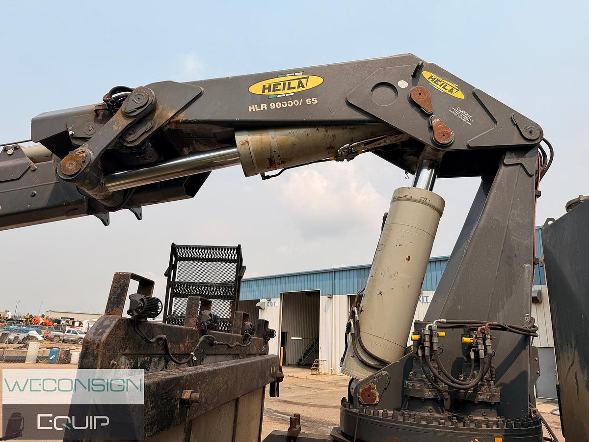 Used 2007 Freightliner FLD120SD 35 Ton Knuckle Boom Truck