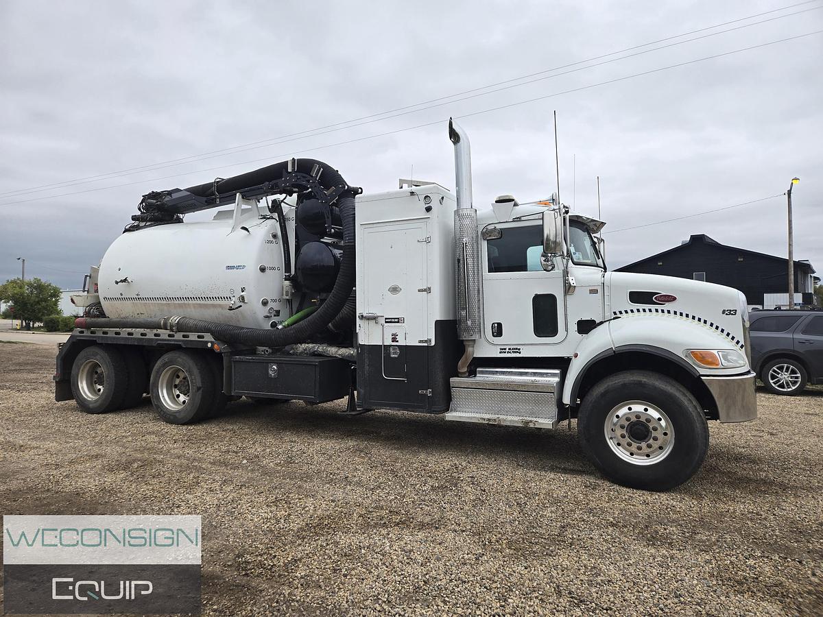 Used 2020 Peterbilt 348 Tornado Vacuum Excavator Truck
