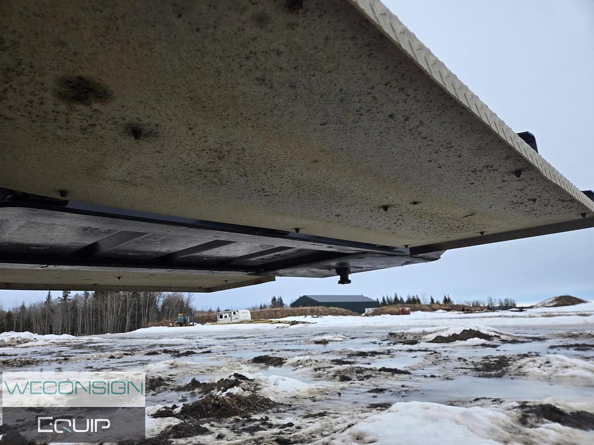 Used 2014 Pacesetter 55T 9 Axle Lowbed/Lowboy Trailer Combination