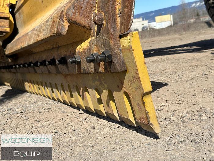 Used 2011 CAT 160M VHP