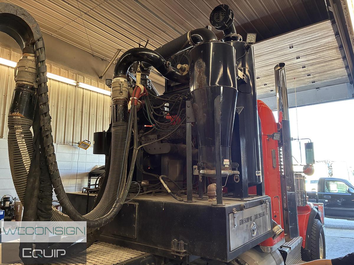 Used 2012 Kenworth T800 Tandem Tri Semi Vac Truck & Trailer