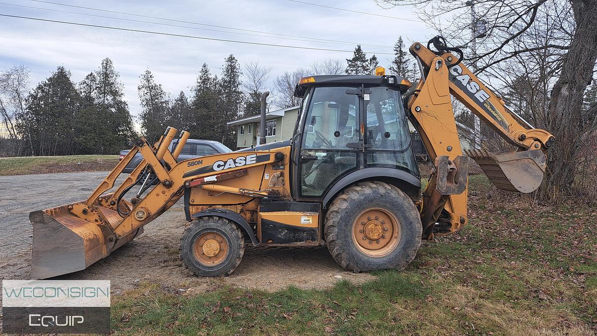 Used 2011 Case 580N 4x4