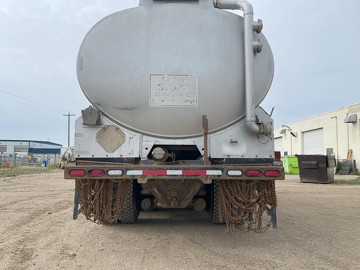 Used 1996 Kenworth T800 Pressure / Fuel Steam/Pressure Truck