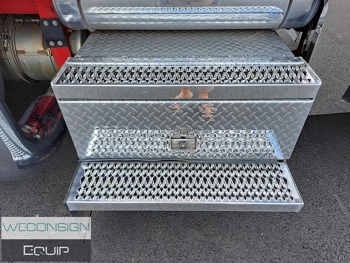 Used 2020 Peterbilt 389 HWY Truck Tractor