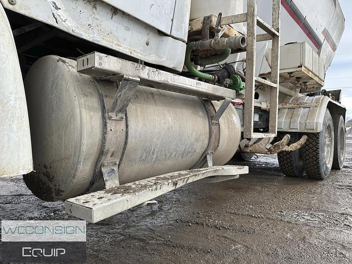 Used 2004 Sterling Cement Mixer