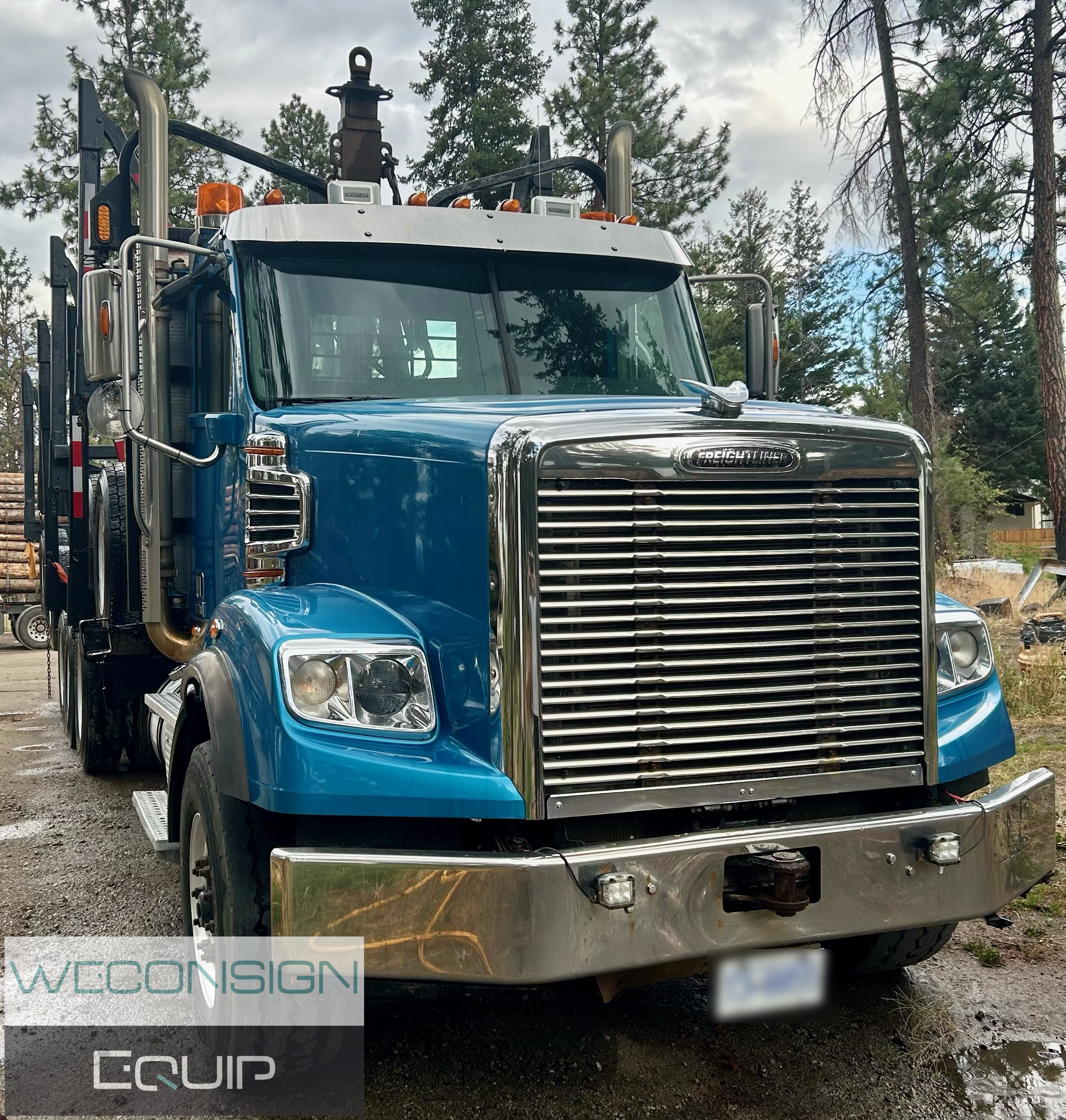 Used 2019 Freightliner Tri Drive Log Truck w/ 2019 Doepker Quad Axle Log Trailer