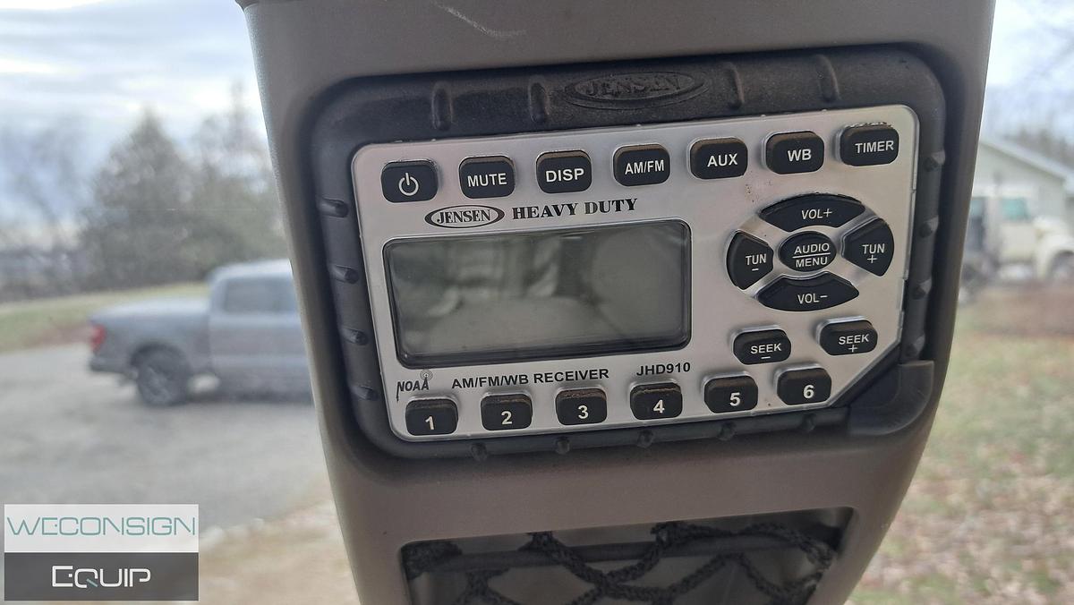 Used 2011 Case 580N 4x4