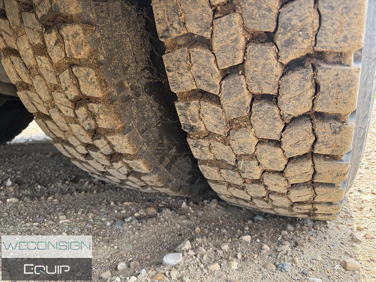 Used 2019 Kenworth T800 Air Vac