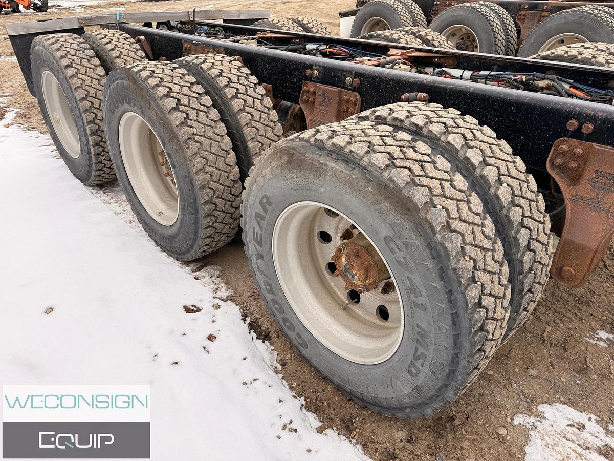 Used 2017 Kenworth T880