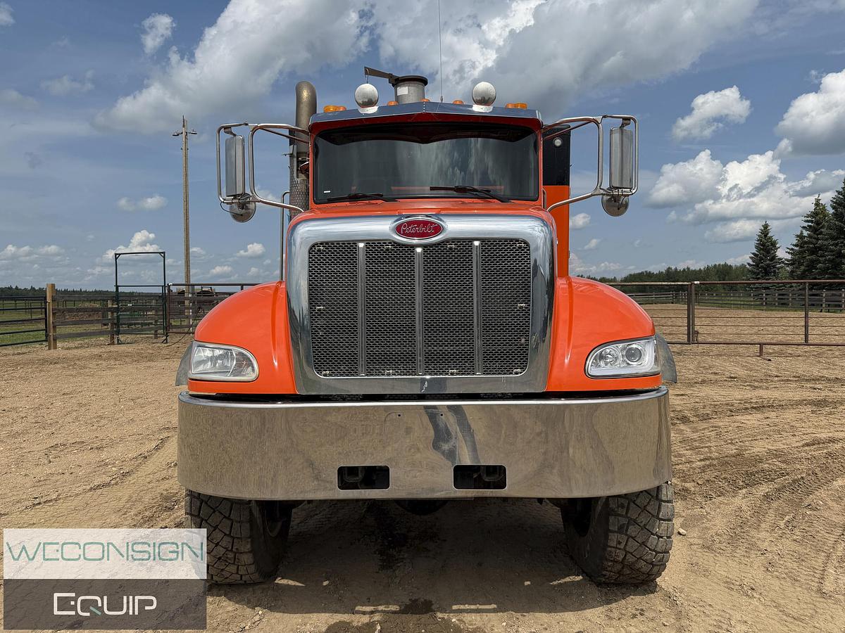 Used 2017 Peterbilt Single Axle Hydrovac