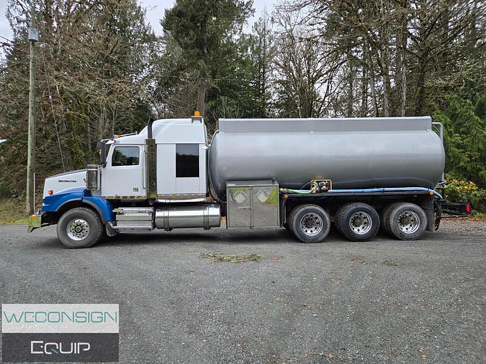 Used 2011 Western Star 4900SA Tri Drive Water Truck
