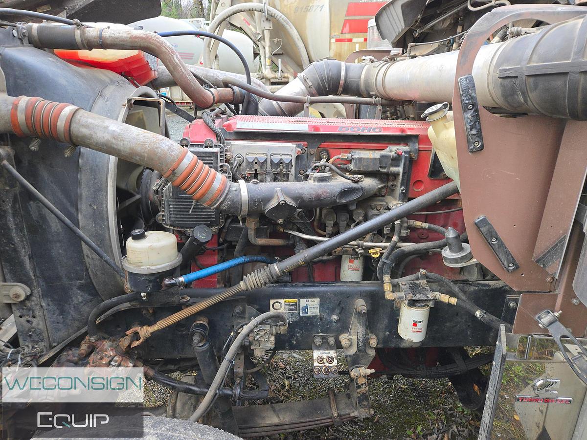 Used 2009 Kenworth W900L TA Sleeper Truck Tractor