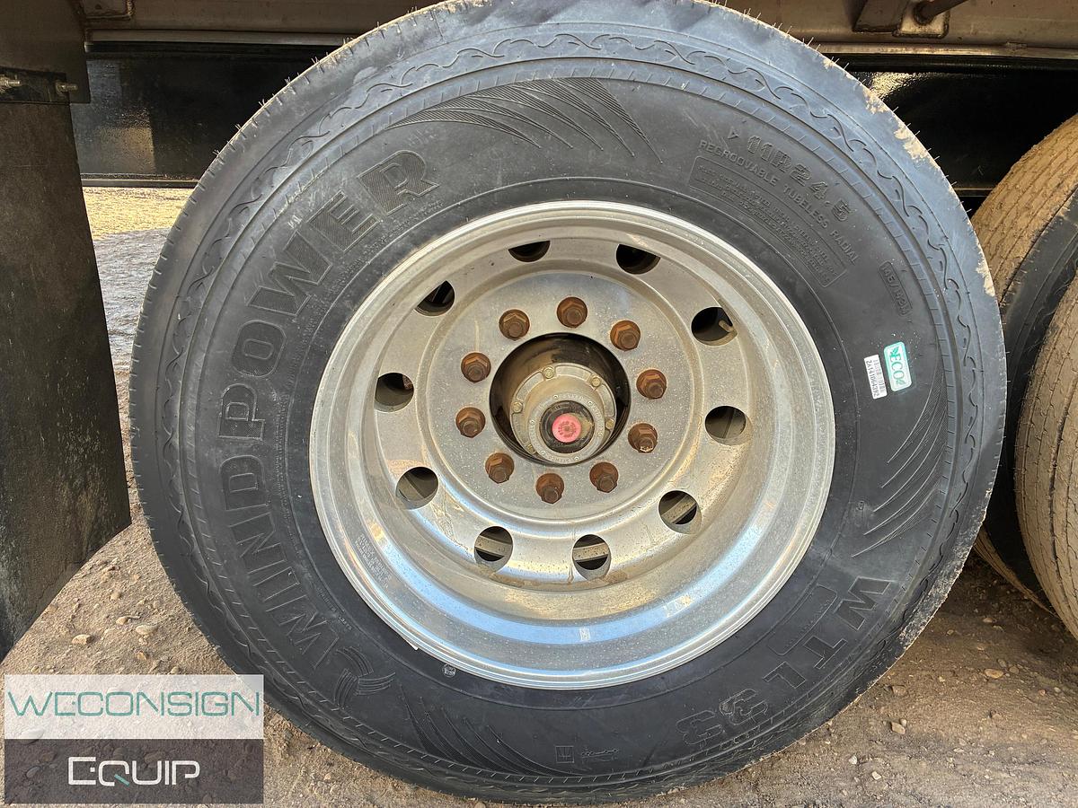 2015 Jasper Tridem 406 Stiff Pole Trailer