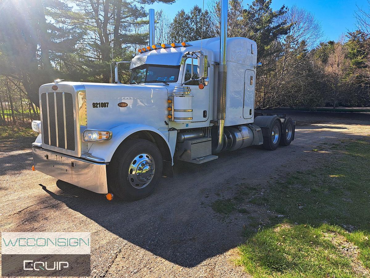 Used 2021 Peterbilt 389