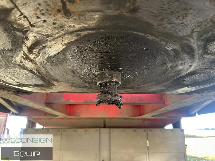 Used 2012 Doepker Super B Grain