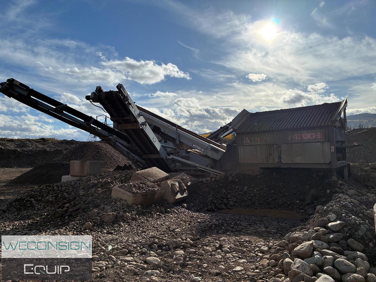 Used 2017 Terex M1700-3